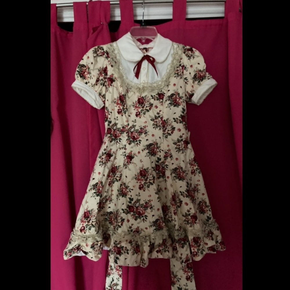 Bodyline Floral Classic Lolita OP Short Sleeve Dress